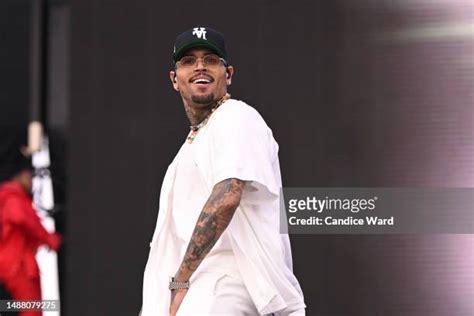 chris brown pics|57,189 Images Of Chris Brown Stock Photos & High。